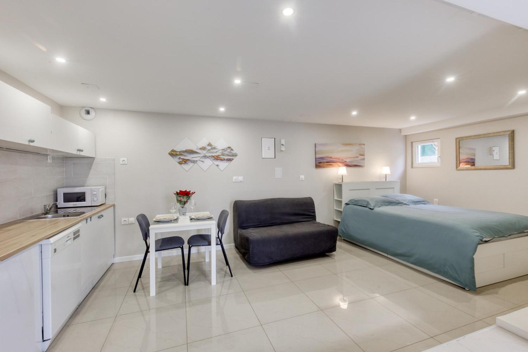 Studio Cosy - 35M2 - Paris -Disneyland - Rer A Noisy-le-Grand Exterior photo